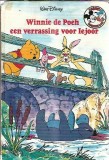 Winnie de Poeh een verrassing voor Iejoor (ilustratii)