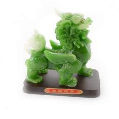 Chi Lin din praf de jad pe suport foto