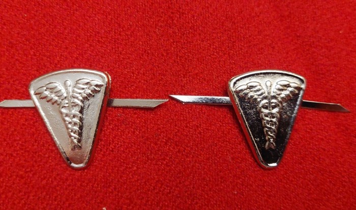 Pereche semne de arma