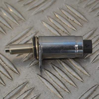 Supapa solenoid VW POLO 6R, 6C 2014 OEM: 06E103697K 3625332 foto