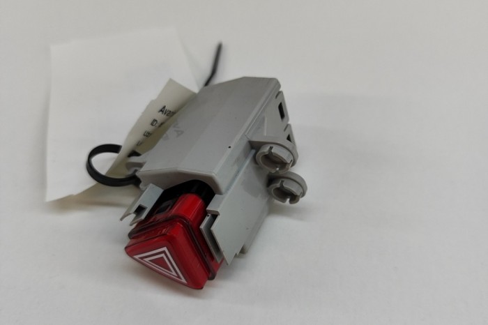Buton de avarie KIA EV6 CV 2023 OEM: 93790-CV900 21737215