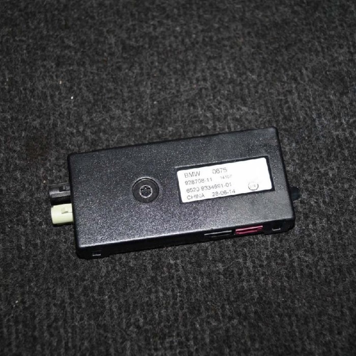 Amplificator de antena BMW X5 F15, F85 2014 OEM: 9334691 2511651