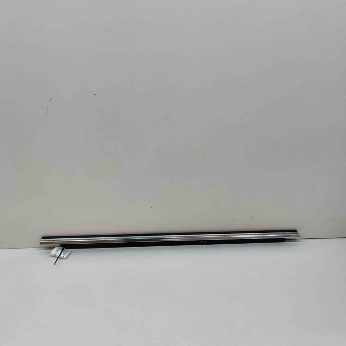 Chedar geam ușă st&acirc;nga spate AUDI A8 D3 4E2, 4E8 2006 OEM: 4E0853763,4E0853763G