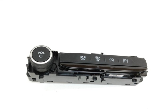 Panou de butoane FORD FOCUS IV HN 2023 OEM: NX7T-18K811-JND | 23440188