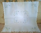Fata de masa Vintage din bumbac cu broderie florala- Floricele Bleu