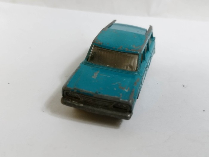 bnk jc Matchbox 42b Studebaker Lark
