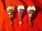 Set 3 Insigne Militare - URSS - Parasutist Militar Sovietic , metal si email ,h= 5cm si 5,5cm (fara placuta) Insigna pt 100 sarituri- defect la email.