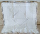 Fata de perna Vintage din bumbac cu broderie, bordura si insertii de dantela croset