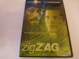 Zig zag -b800, DVD, Engleza