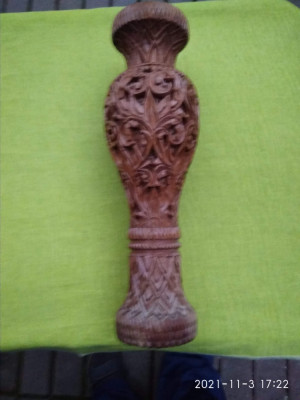 Vaza frumoasa si mare din lemn exotic sculptat manual foto