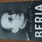 AMY KNIGHT-BERIA, M&Acirc;NA DREAPTĂ A LUI STALIN