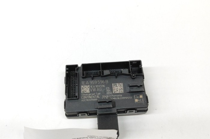 VW ID.5 E39 2022 OEM: 1EA959596B,1EA959596,A2C7831390000 SKU: 23089176