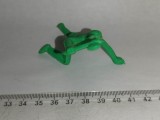 bnk jc Tim Mee Germania - Indian cu tomahawk - verde - 7 cm