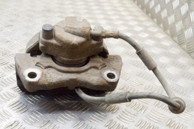 Etrier de fr&amp;acirc;nă dreapta față VW TRANSPORTER V T5 Furgon 2006 OEM: 7E0106A 18302931 foto