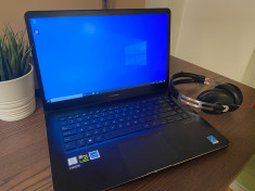 ASUS ZenBook Pro 15&amp;quot;, i7 , 8GB RAM, 512GB SSD, GeForce GTX 1050 Ti foto