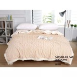 Cumpara ieftin Patura Cocolino cu Blanita Pentru Pat Dublu, Cream - FNE13