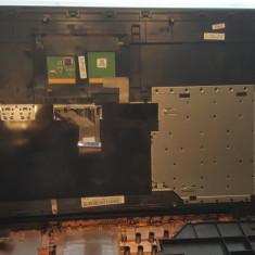 carcasa completa laptop ASUS R515M , stare buna