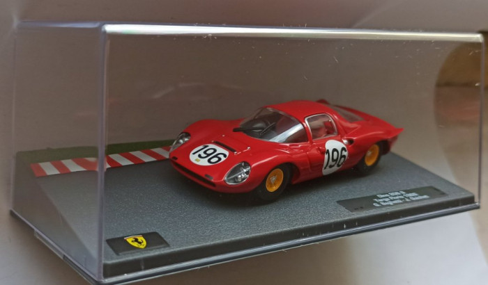 Macheta Ferrari Dino 206 S (Targa Florio 1966) - Bburago/Altaya 1/43