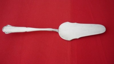 PALETA PENTRU PRAJITURI, TORT, ARGINTATA foto
