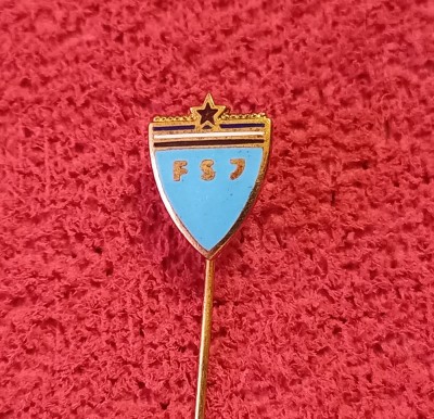 Insigna (model vechi) fotbal - Federatia de Fotbal din IUGOSLAVIA foto
