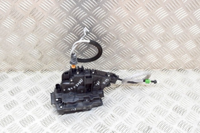 &Icirc;ncuietoare ușă dreapta față MERCEDES-BENZ GLS X166 2017 OEM: A2220063999,A0997208801 15032667