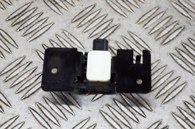 Senzor de impact dreapta față MERCEDES-BENZ VIANO W639 2014 OEM: A0038202826 13753697 foto