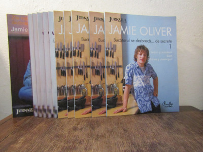 Bucătarul se dezbracă... de secrete - Jamie Oliver (12 vol.) foto