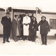 M1 G 3 - FOTO - Fotografie foarte veche - la mosie iarna - anii 1930