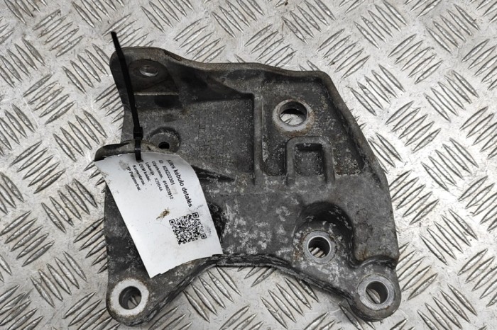 Suport motor dreapta LAND ROVER RANGE ROVER EVOQUE L538 2017 OEM: GJ32-6P096-AF 28222301
