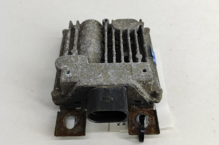 Unitate de control pompa de combustibil VW TOUAREG 7P5 2016 OEM: 7P0906093B,A2C53355730 | 28137606