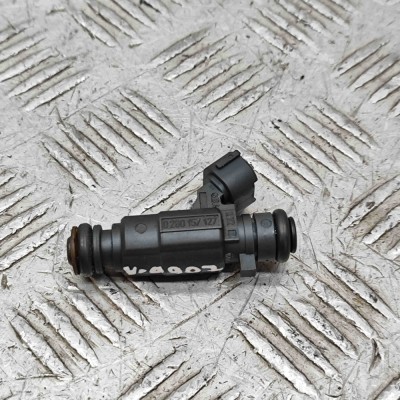 Injector de combustibil CITRO&amp;Euml;N C3 II 2013 OEM: 9676017480,0280157127 30336294 foto