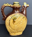 Ulcior cu toarta din ceramica smaltuita pictata, cu ornament pasare