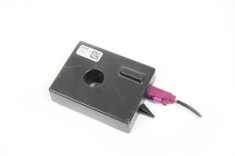 Amplificator de antena BMW 3 F30, F80 2015 OEM: 9325735 10672709