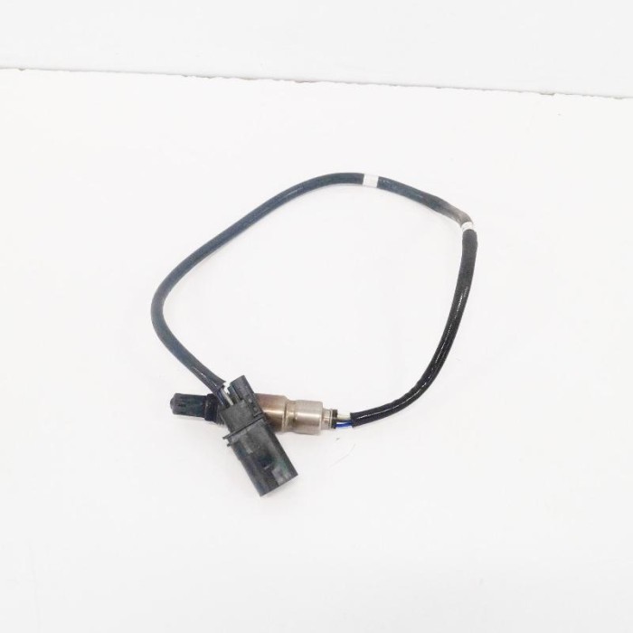 Sonda lambda AUDI A3 Limousine 8VS, 8VM 2016 OEM: 04L906262A 3487964