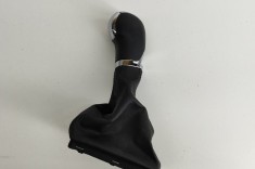 Nuca schimbător de viteze SKODA OCTAVIA III Combi 5E5 2014 OEM: 5E1064220A 23771856