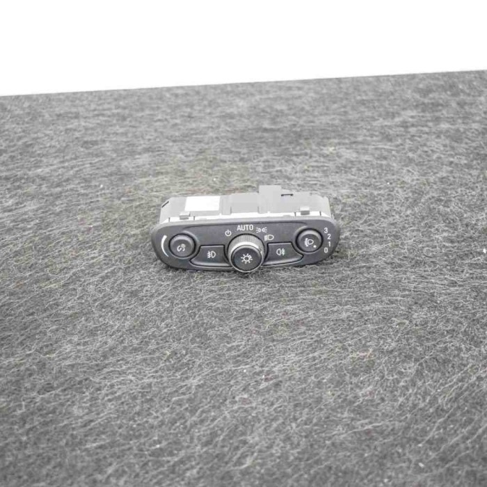 Modul de control comutator faruri OPEL MOKKA / MOKKA X 2017 OEM: 42550413 3362896