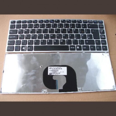 Tastatura laptop noua SONY VPC-Y Series Silver Frame Black UK foto