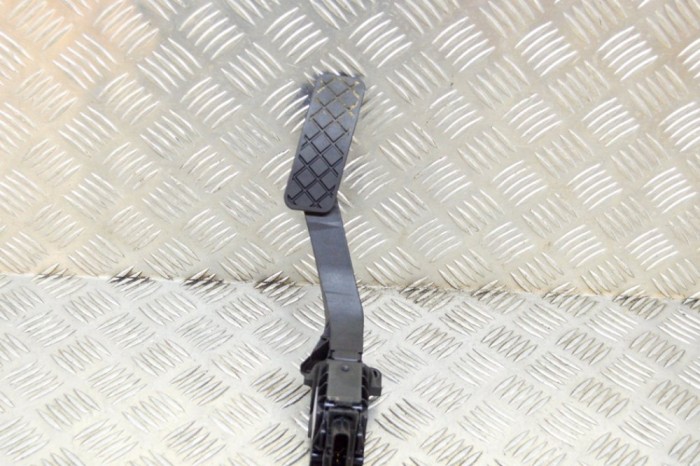 Pedala de accelerație SKODA SUPERB III Estate 3V5 2021 OEM: 6PV010621,5Q2723503F 13719832