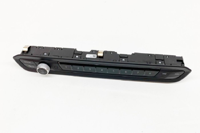 Buton player muzical BMW 3 G20, G28 2019 OEM: 7949453 | 11500053