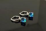 Cumpara ieftin Cercei Tortite din Argint 925 cu Model Rasucit si Cristal Albastru-Verde