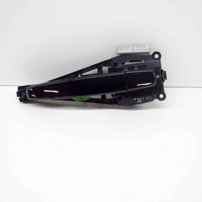 M&acirc;ner exterior ușă st&acirc;nga spate CHEVROLET CRUZE Hatchback J305 2012 OEM: GAR110406 14577904