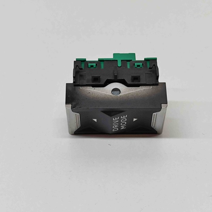 Comutator PEUGEOT 208 II UB_, UP_, UW_, UJ_ 2020 OEM: 9815635477 21744252