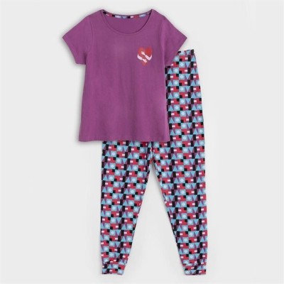 Pijama DV &amp;bdquo;Spune STOP abuzului&amp;rdquo; &amp;ndash; confort cu un mesaj puternic 💜✋ foto