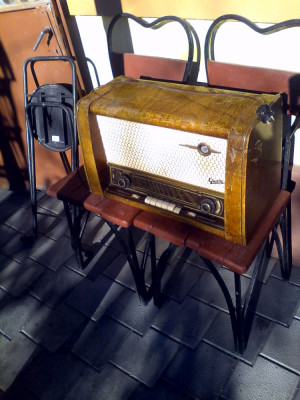 Radio vechi pe lampi Graetz Super 171W An 1953-54 foto