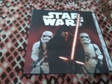 Cumpara ieftin LOT ALBUM STAR WARS ARE 68 DE CARTONASE PRET PE TOT LOTUL