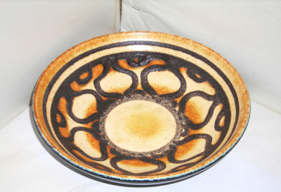 Fructiera ceramica crusty-glaze decorata manual - VEB Haldensleben, Est Germany foto