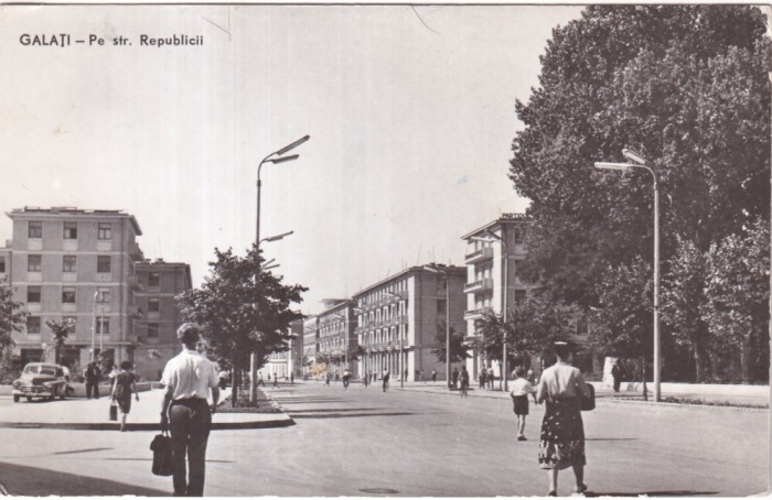 Galati. Pe str. Republicii (circulata)