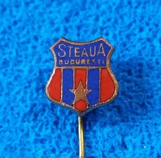 Insigna fotbal - STEAUA BUCURESTI (varianta 1)