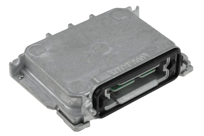 Calculator far D1R/D1S/ Citroen C4 2004-, C4 2 2009-, C5 3 2008-, Opel Vectra C 2004-, Bmw Seria 1 E81, E87 2004-, Peugeot 508 2010-, Renault Laguna