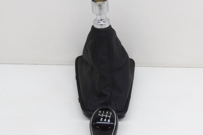 Nuca schimbător de viteze FORD FOCUS III 2016 OEM: F1EB-A045K08-BAW 11500205